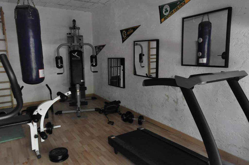 La Demeure Bed & Breakfast Eyguières Dış mekan fotoğraf
